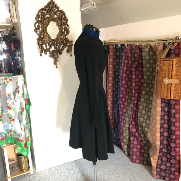 Giorgio Armani long sleeved classic black dress 4 - Picture 3 of 8